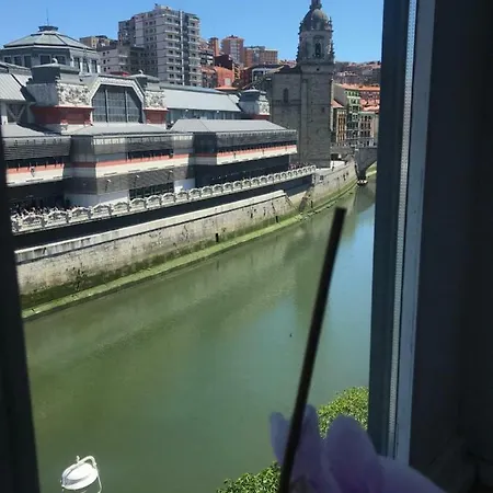 Old Town & River Appartement Bilbao